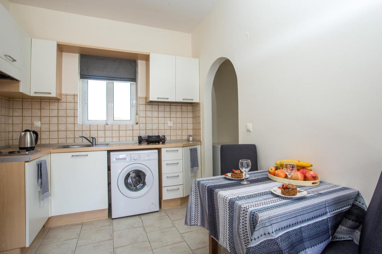 Economisa Apartments イアリソス エクステリア 写真