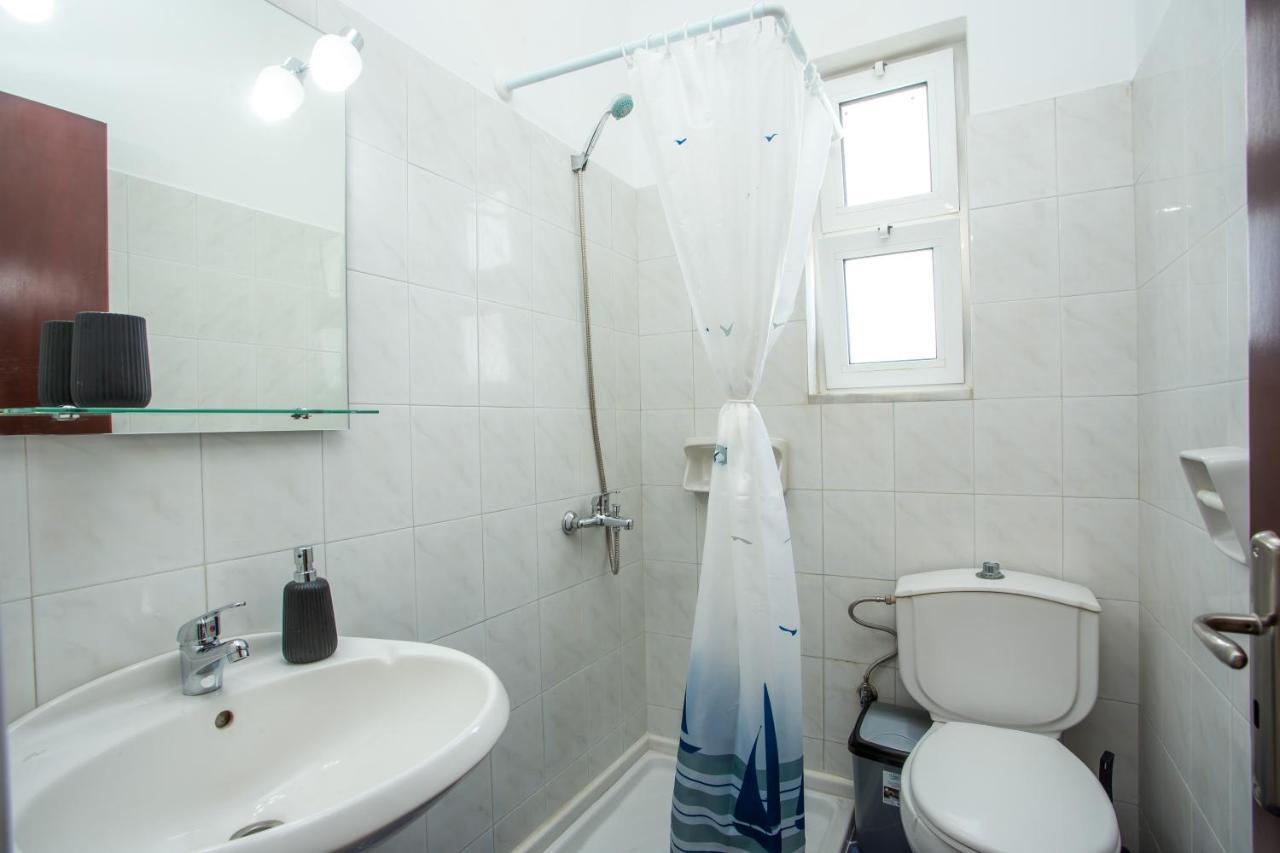 Economisa Apartments イアリソス エクステリア 写真