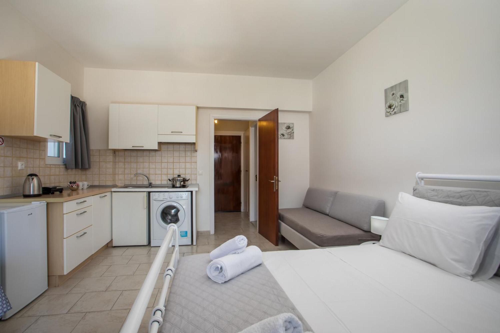 Economisa Apartments イアリソス エクステリア 写真