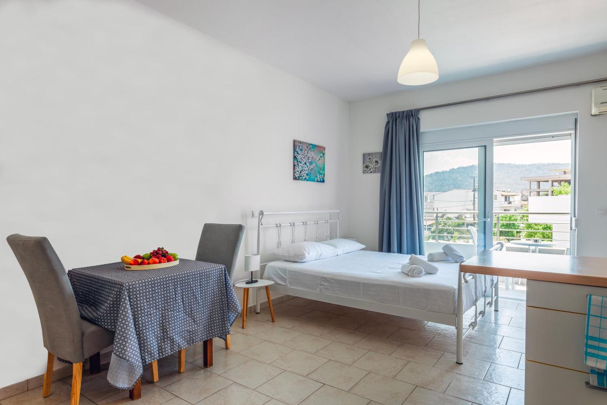 Economisa Apartments イアリソス エクステリア 写真